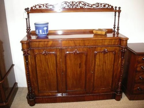 Victorian 3 Door Sideboard