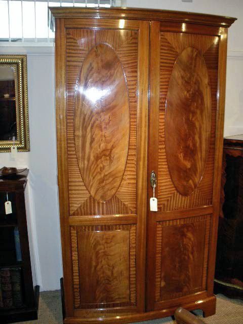 Early 20th Century Mahogany  2 Door Wardrobe