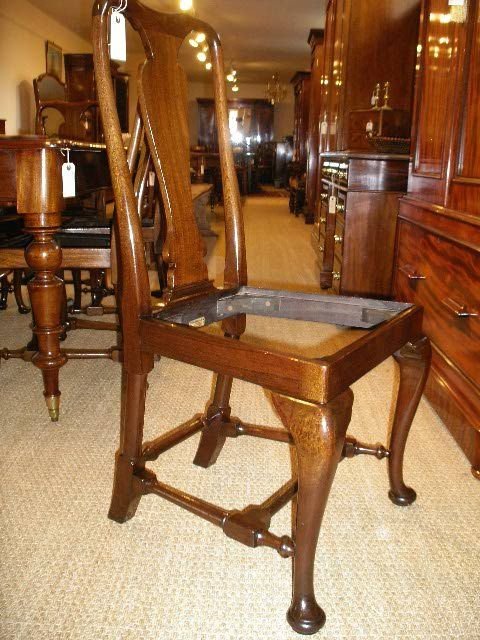 Set 6 Queen Anne Style Dining Chairs