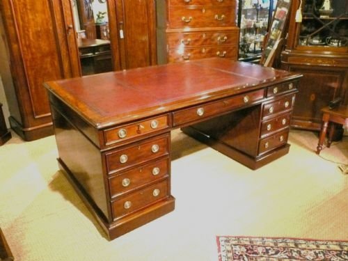 Mahogany Partners Desk