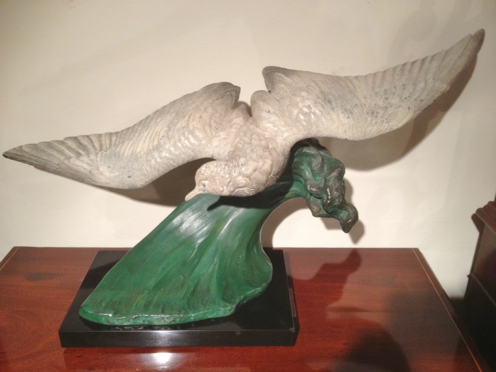 ART DECO FIGURE