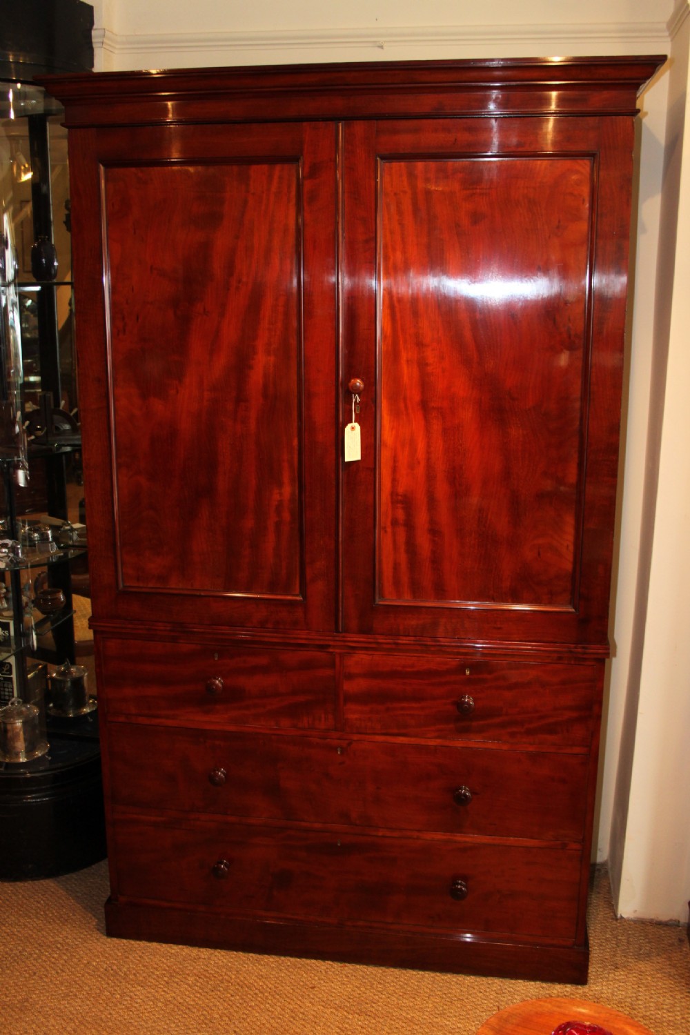 VICTORIAN LINEN PRESS BY   