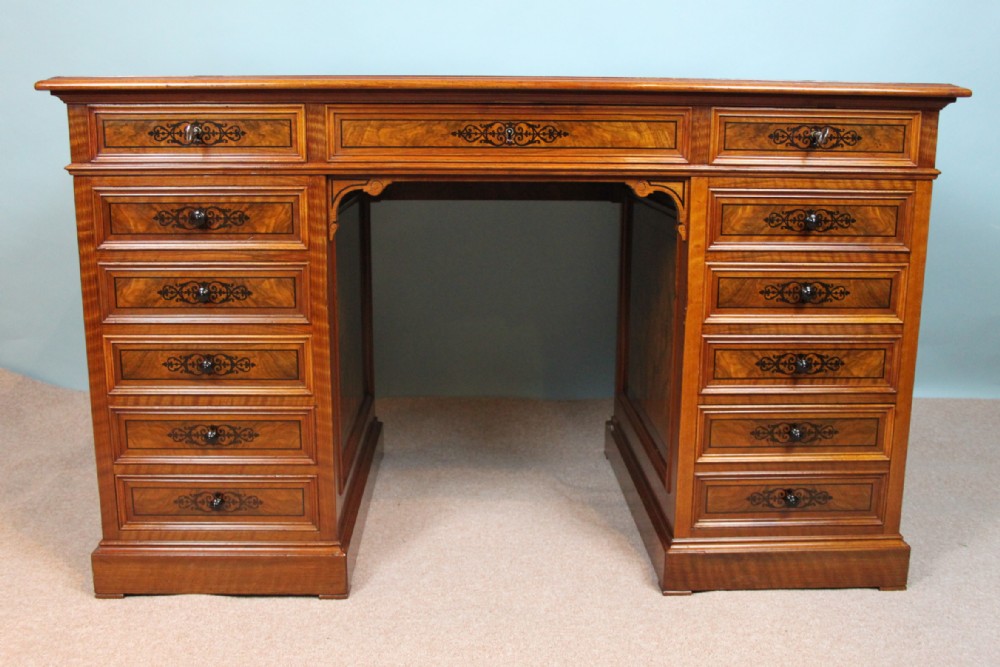 Victorian walnut pedestal desk 