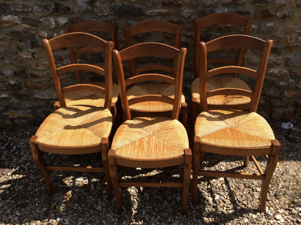 Set 6 oak chairs 