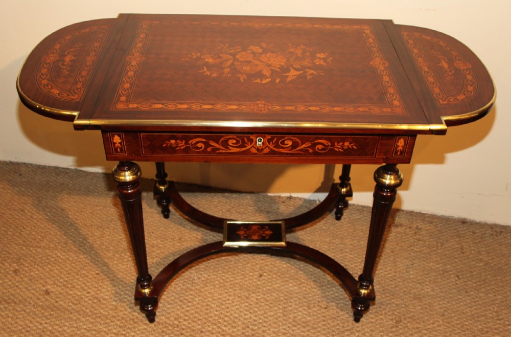 Rosewood and inlaid sofa table  