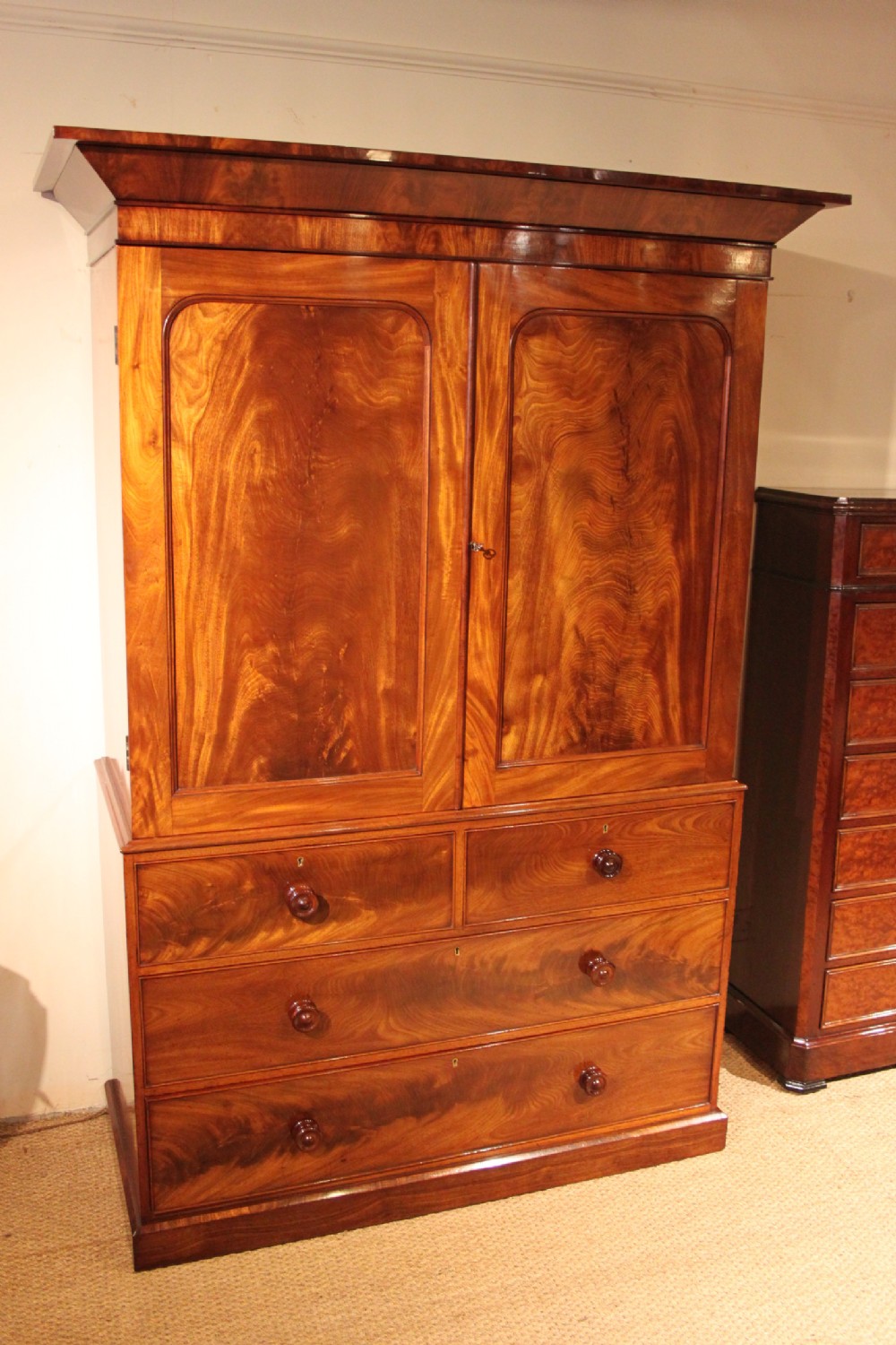 Mahogany Linen press  