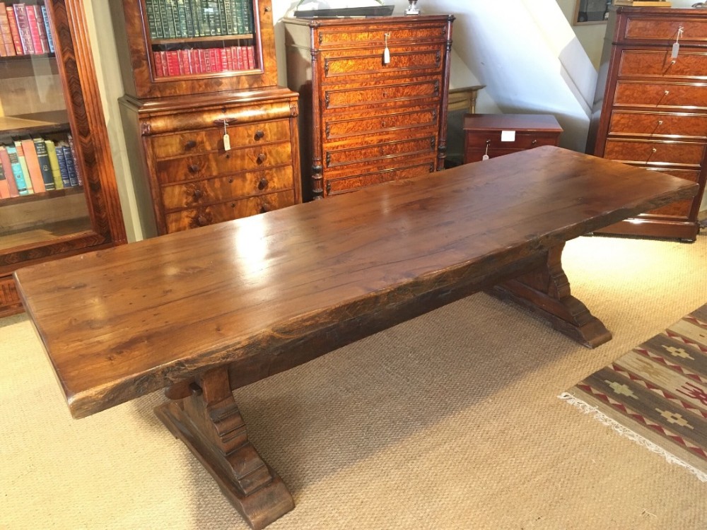 Refectory table 