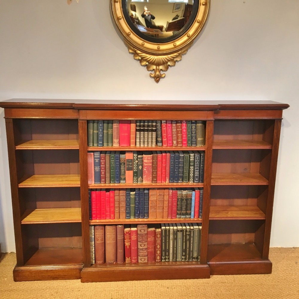 MAHOGANY BOOKCASE C 1890