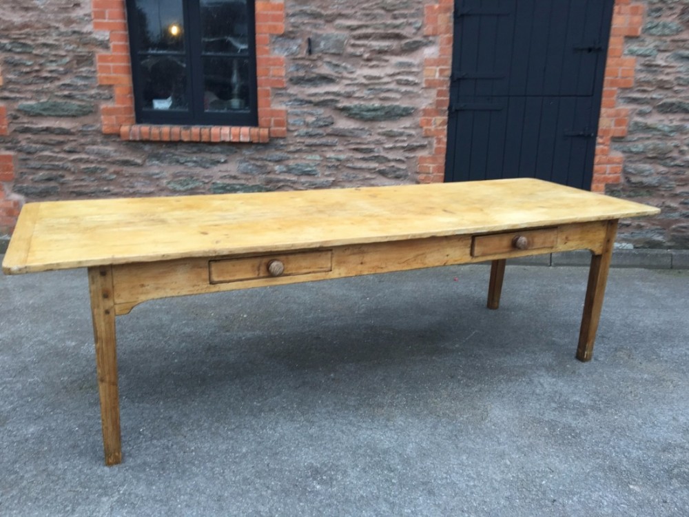 FARM HOUSE PINE TABLE. ENGLISH C 1820