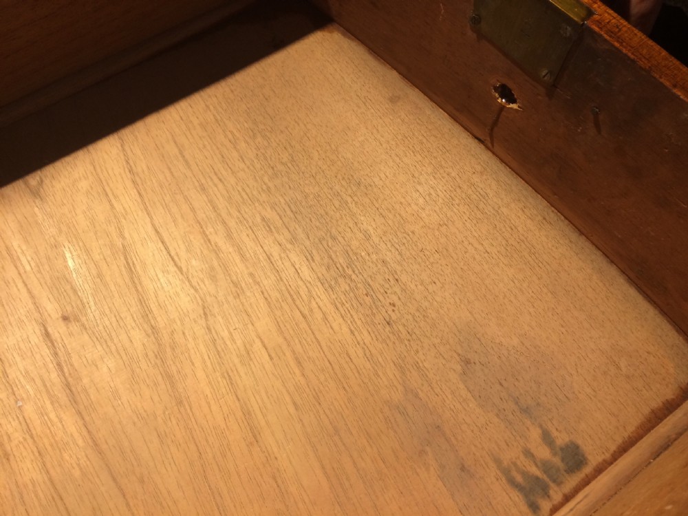 MAHOGANY BOW FRONT CHEST OF DRAWERS  View VI