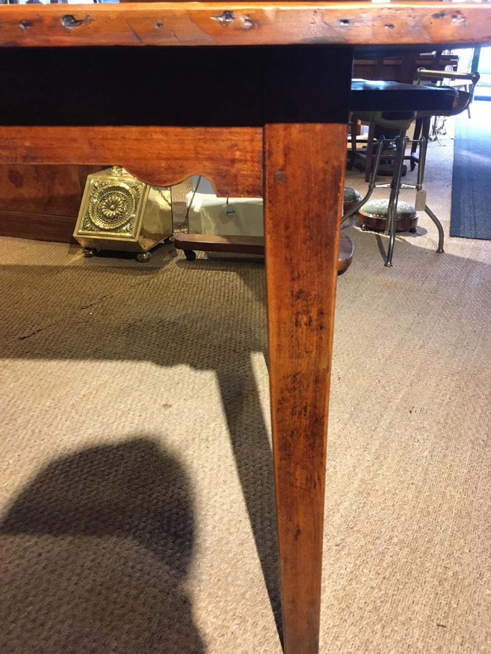 Farmhouse table  View IV