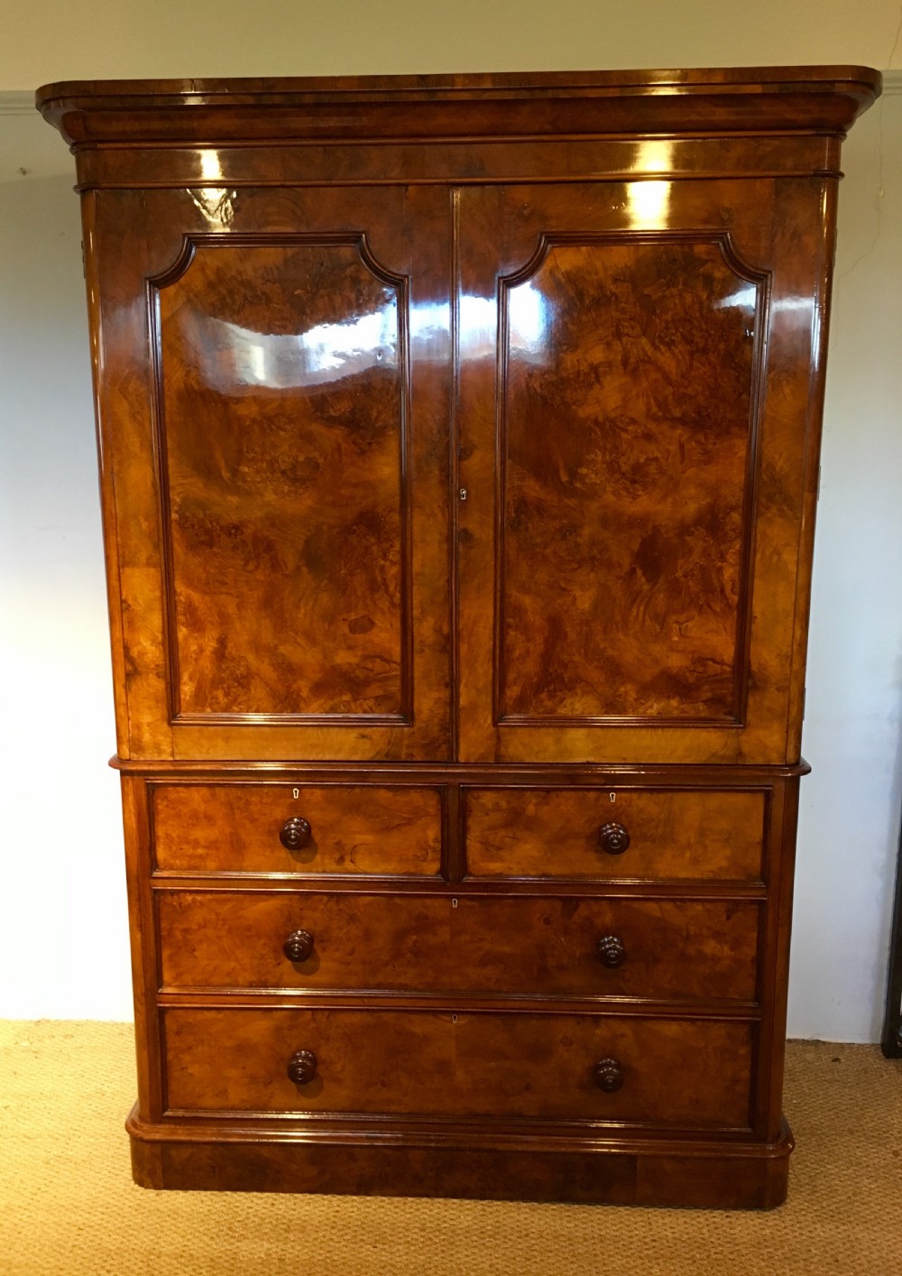 Victorian walnut linen press 