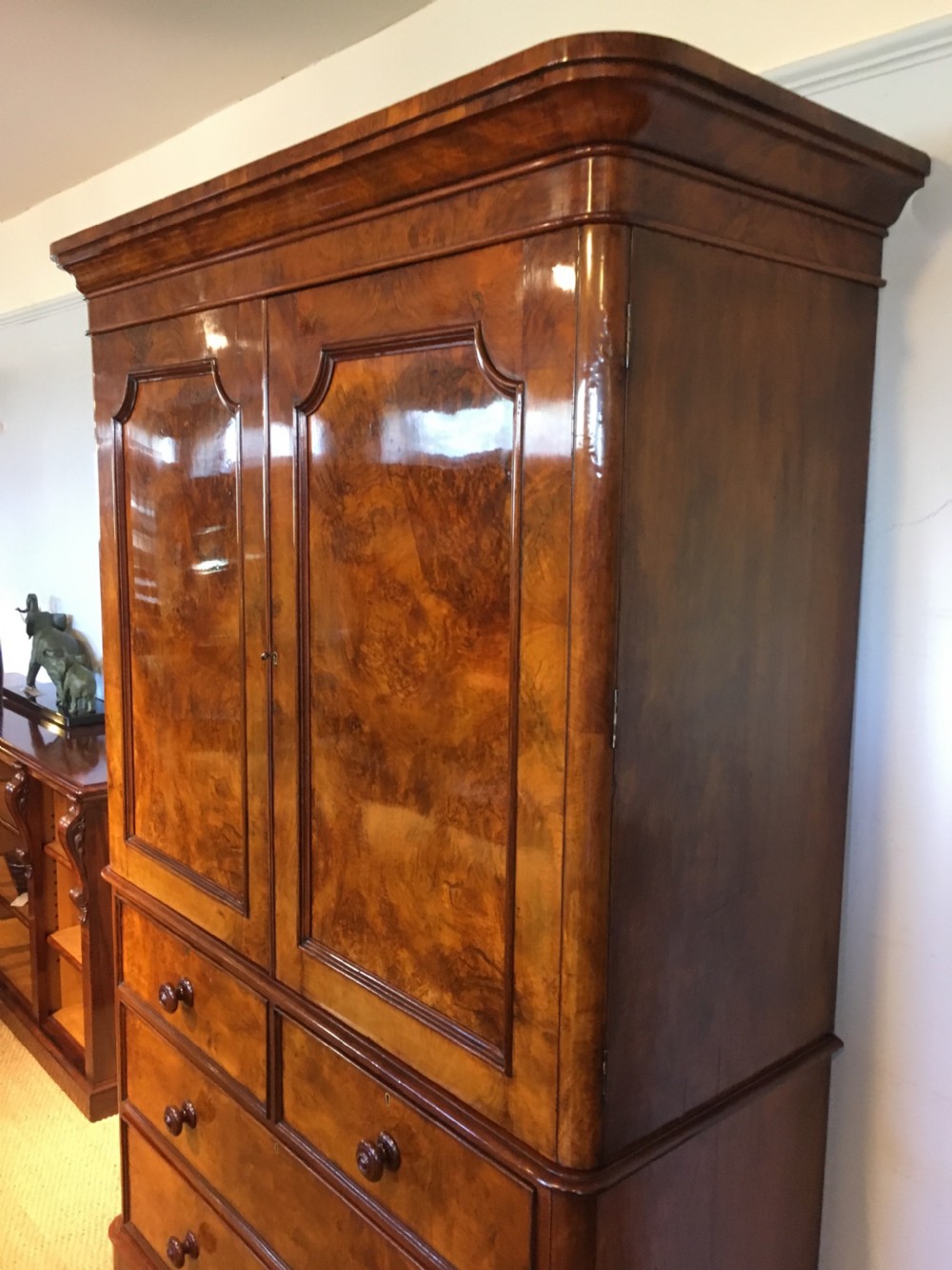 Victorian walnut linen press  View XIII