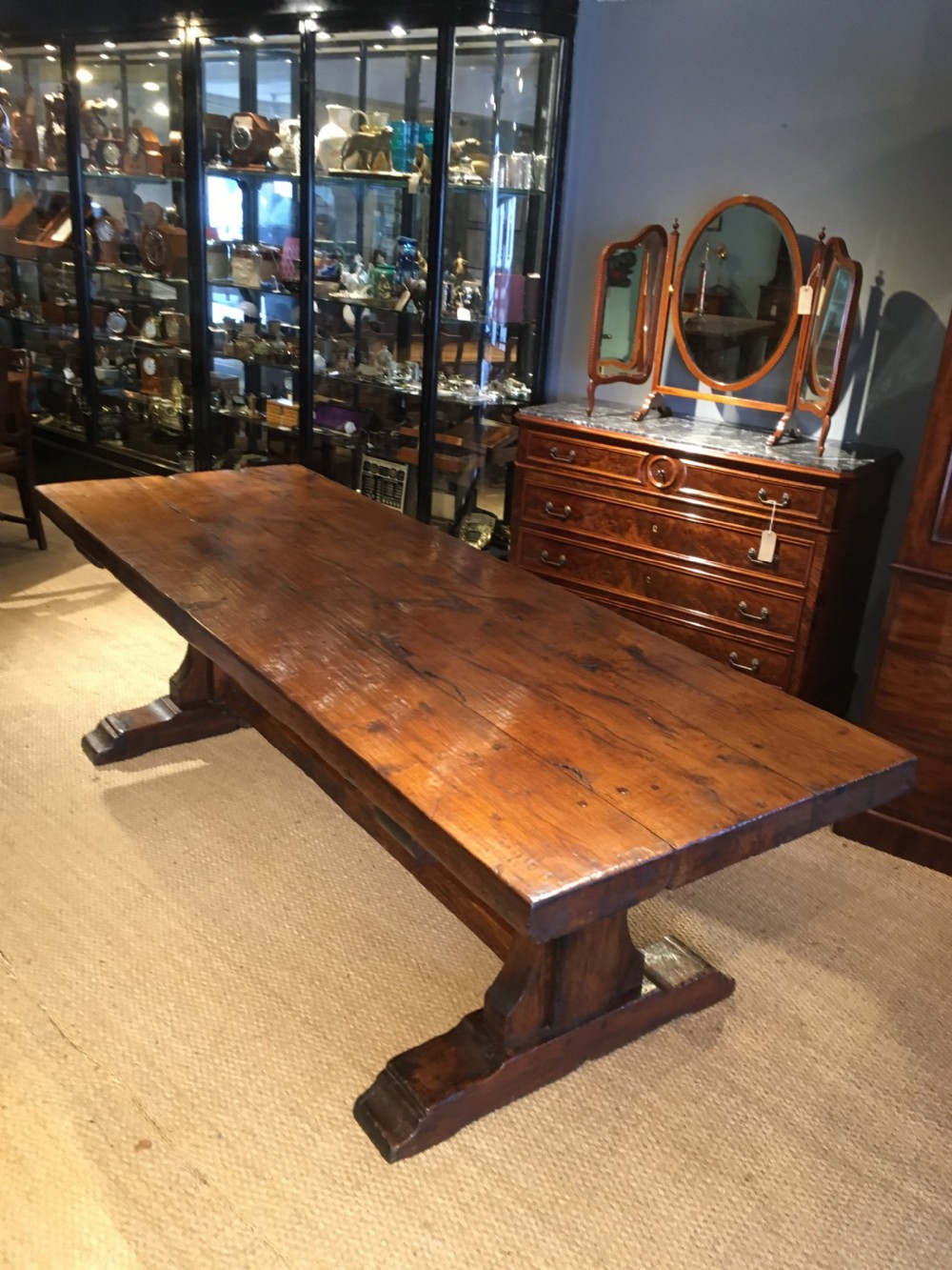 Oak refectory table  View IV
