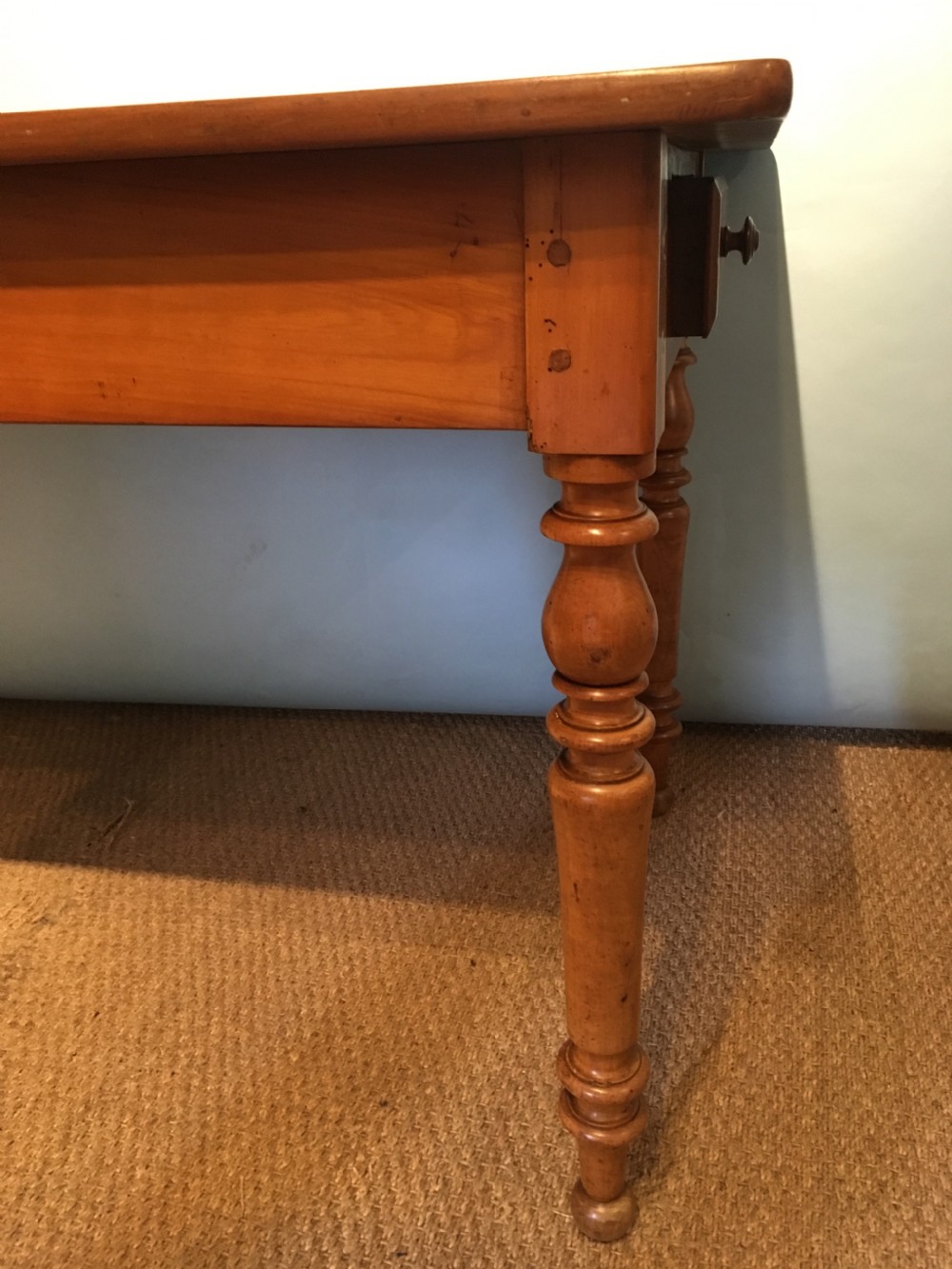 Farmhouse table - small  View V