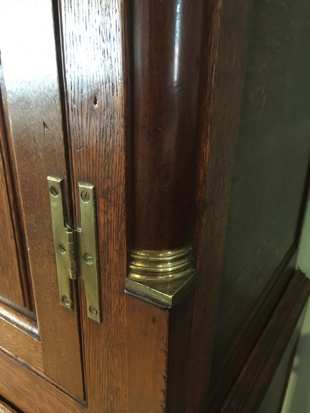 18th century Oak hall cupboard-wardrobe View V