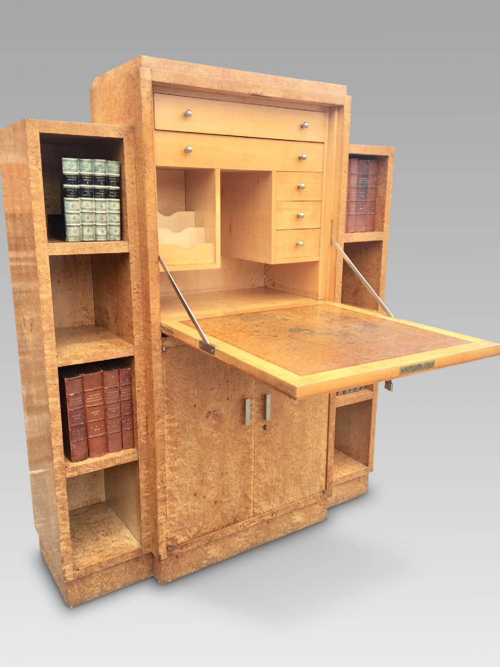 ART DECO BOOKCASE. C1930