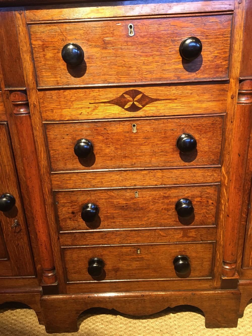 Oak dresser  View VIII