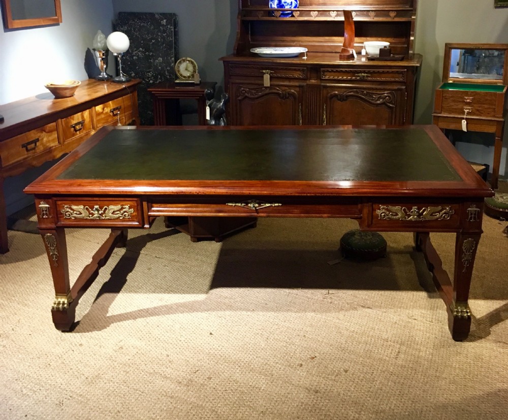 Large writing desk 