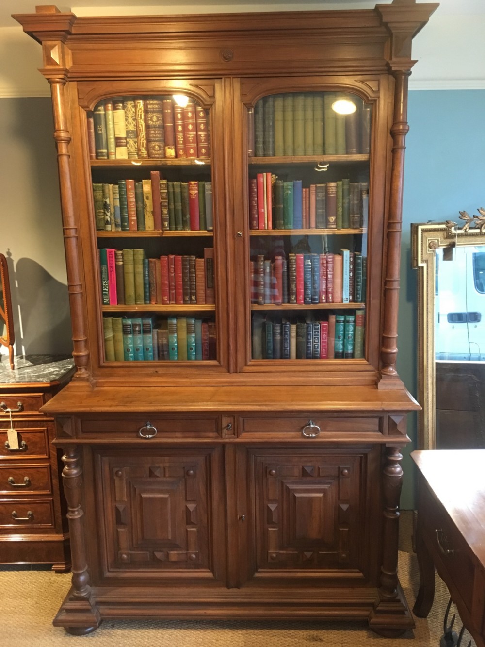 Bookcase 