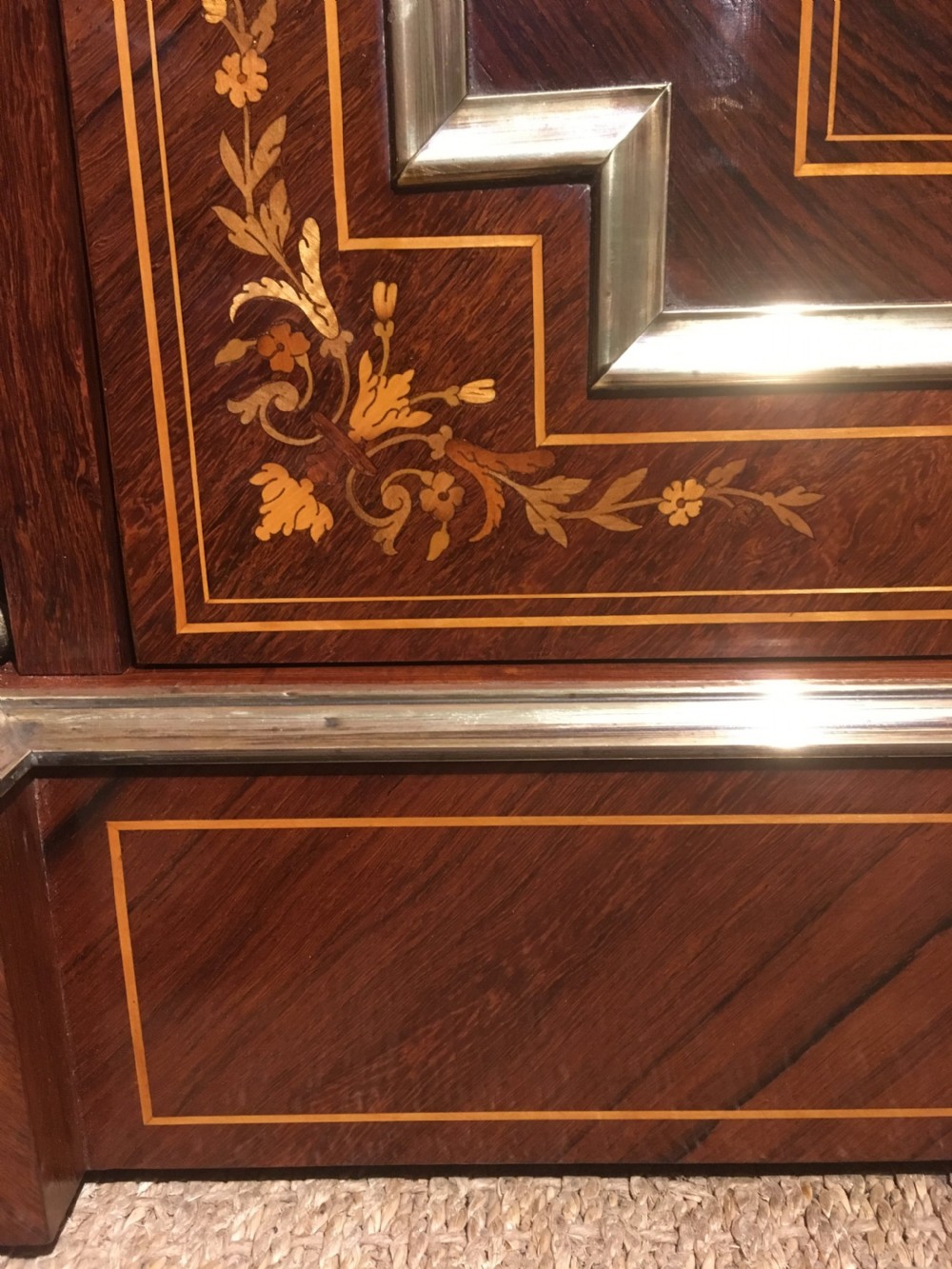 Napoleon III rosewood and inlaid side cabinet   View IX