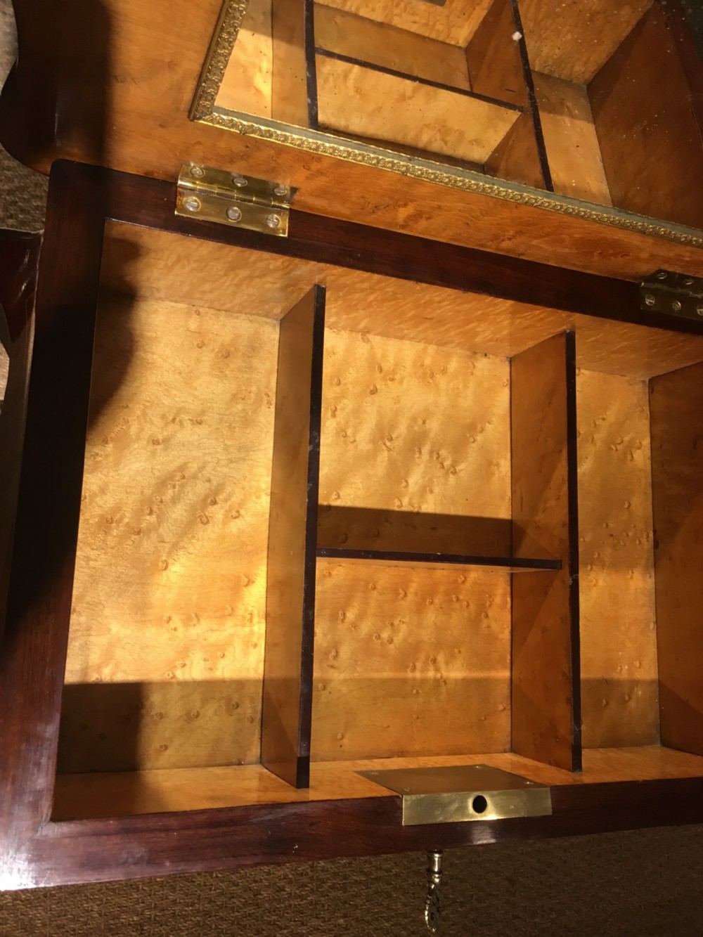 Napoleon III ladies dressing table  View IX