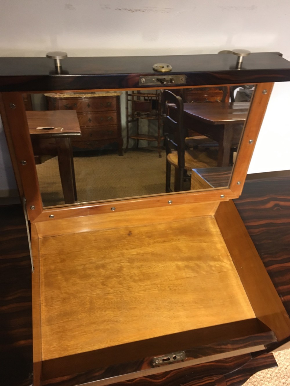 Art Deco console table  View X