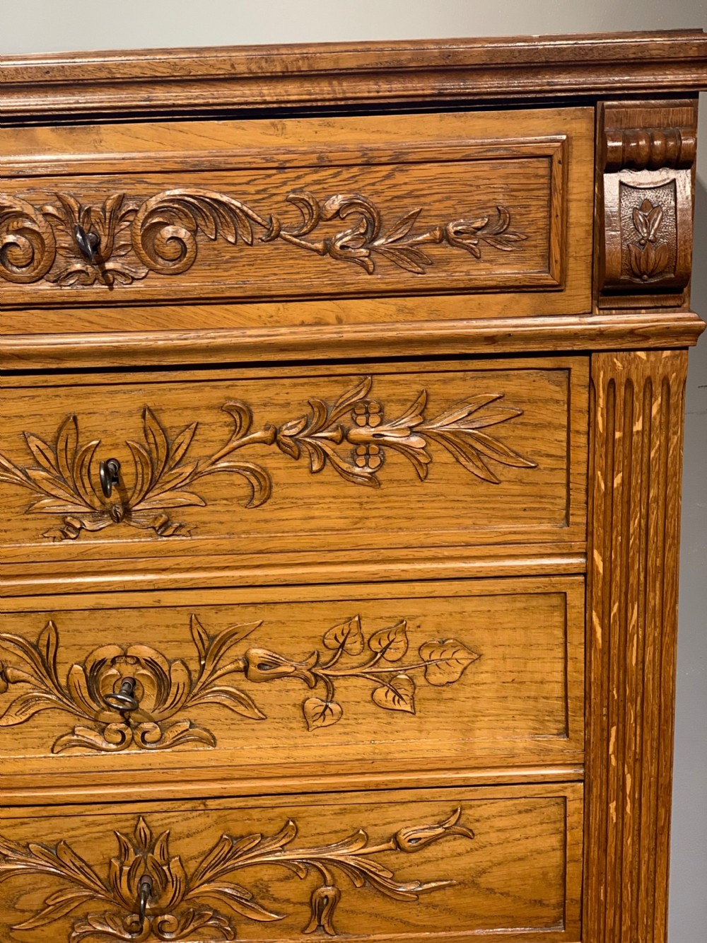 Chest of drawers , oak  View III