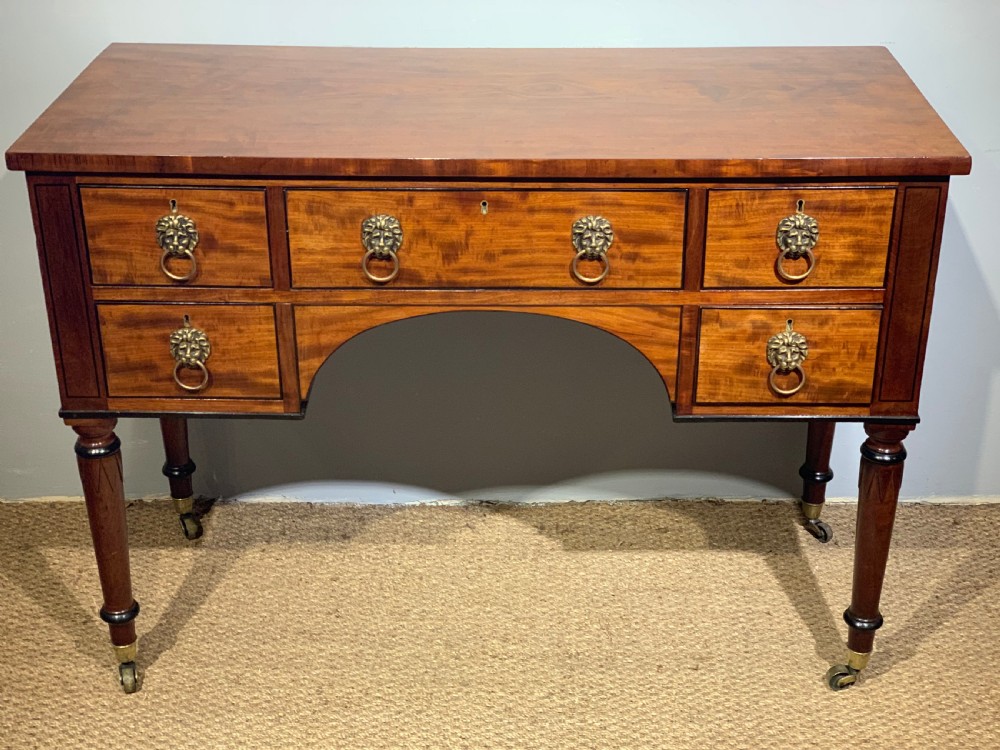 Writing desk 