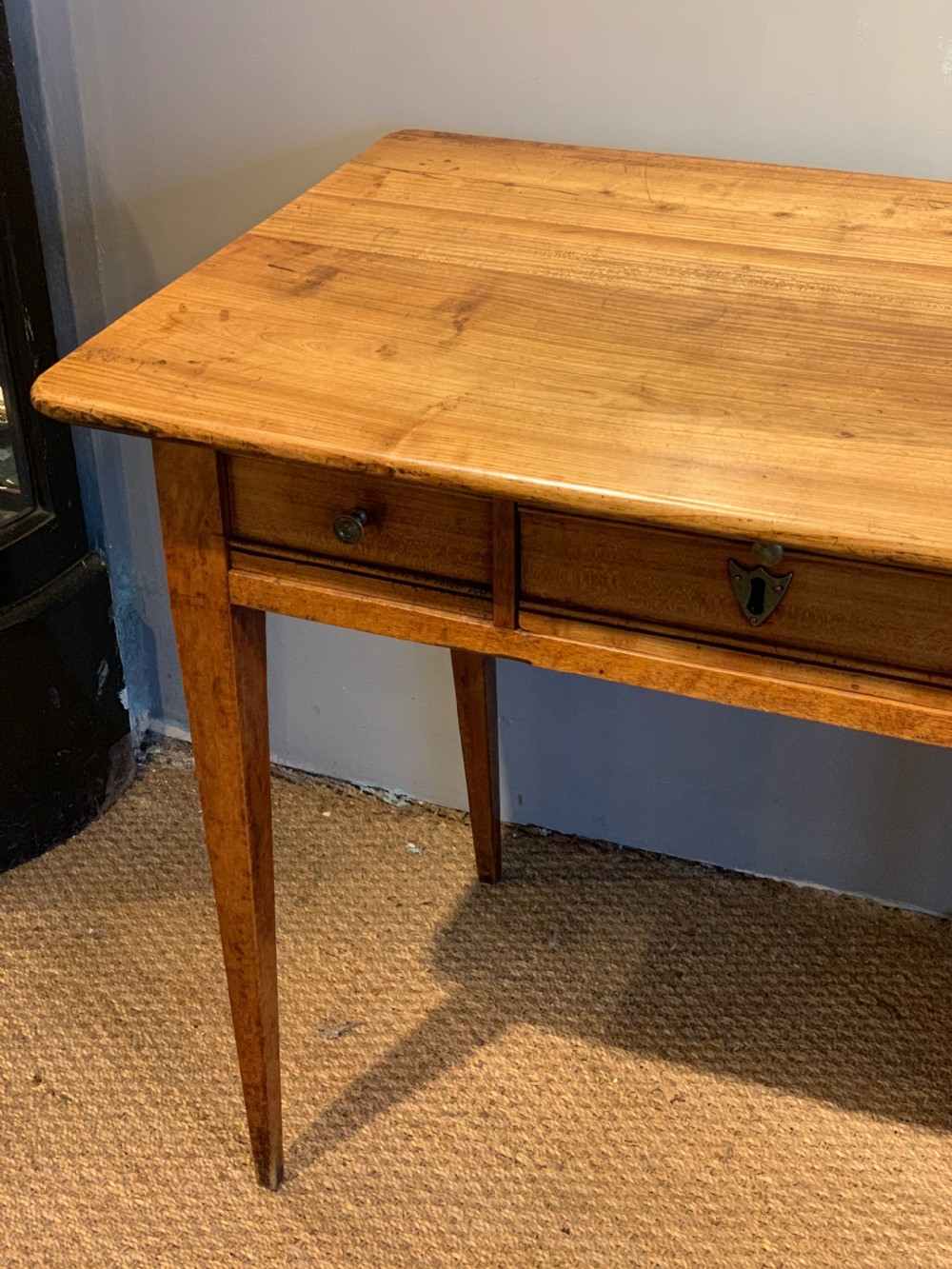 Cherrywood writing table / lamp table   View III