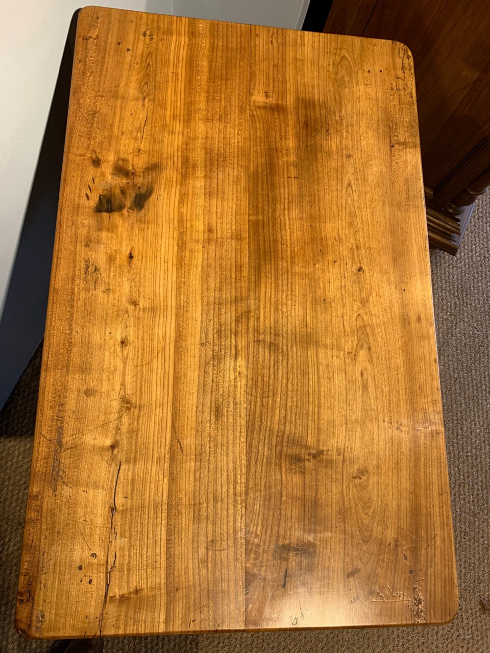 Cherrywood writing table / lamp table   View VI