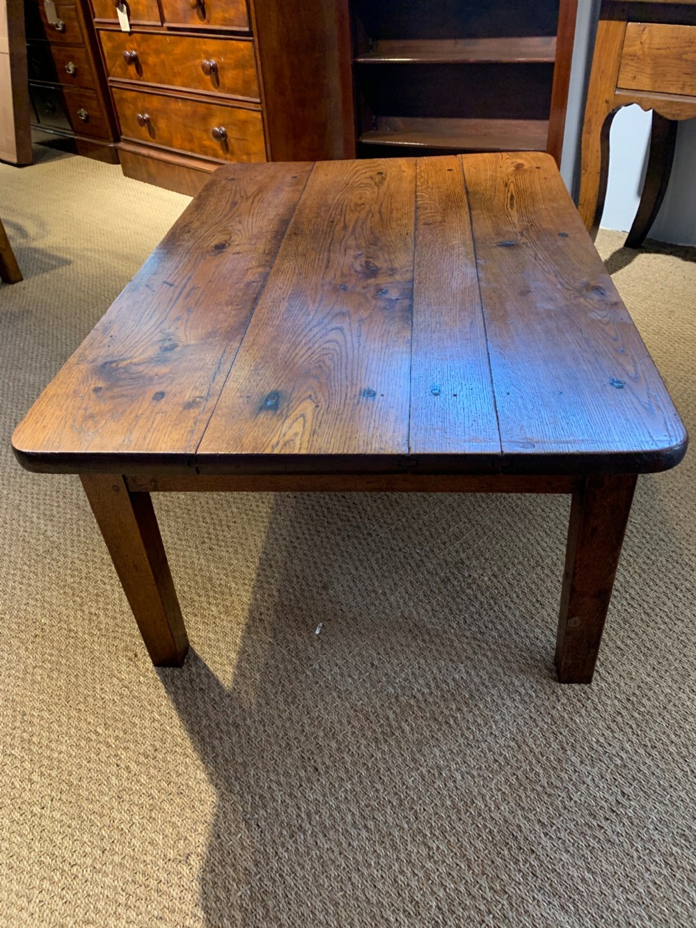 Oak coffee table   View VI
