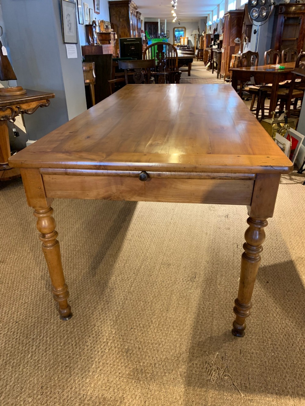 Farmhouse table with turned legs 2 meters   View II