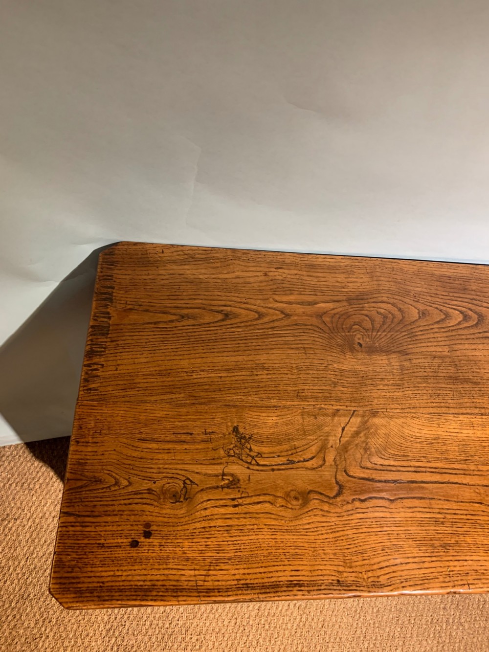 Ash Dresser base / server  View VI