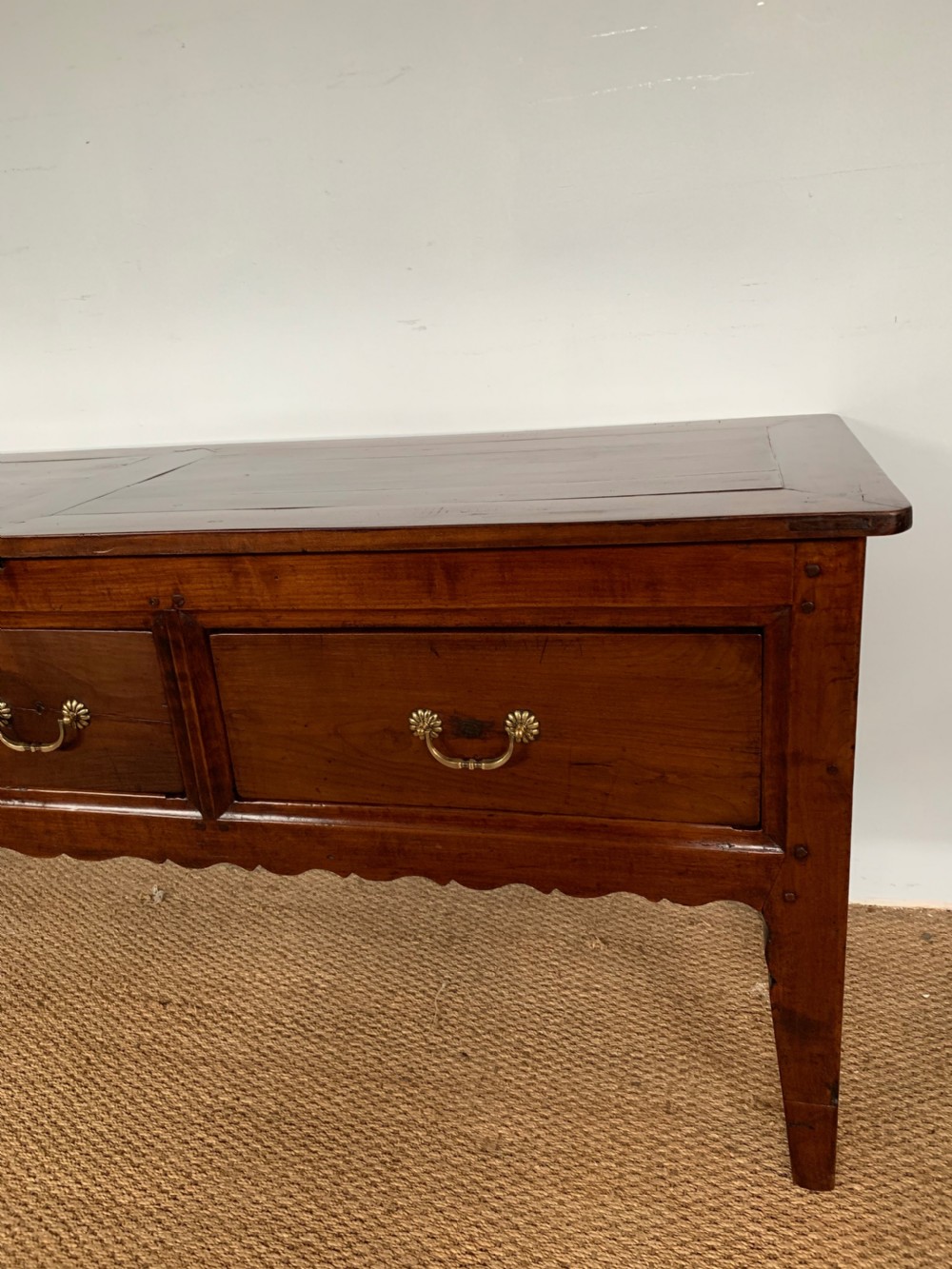 Dresser base / server  View IV