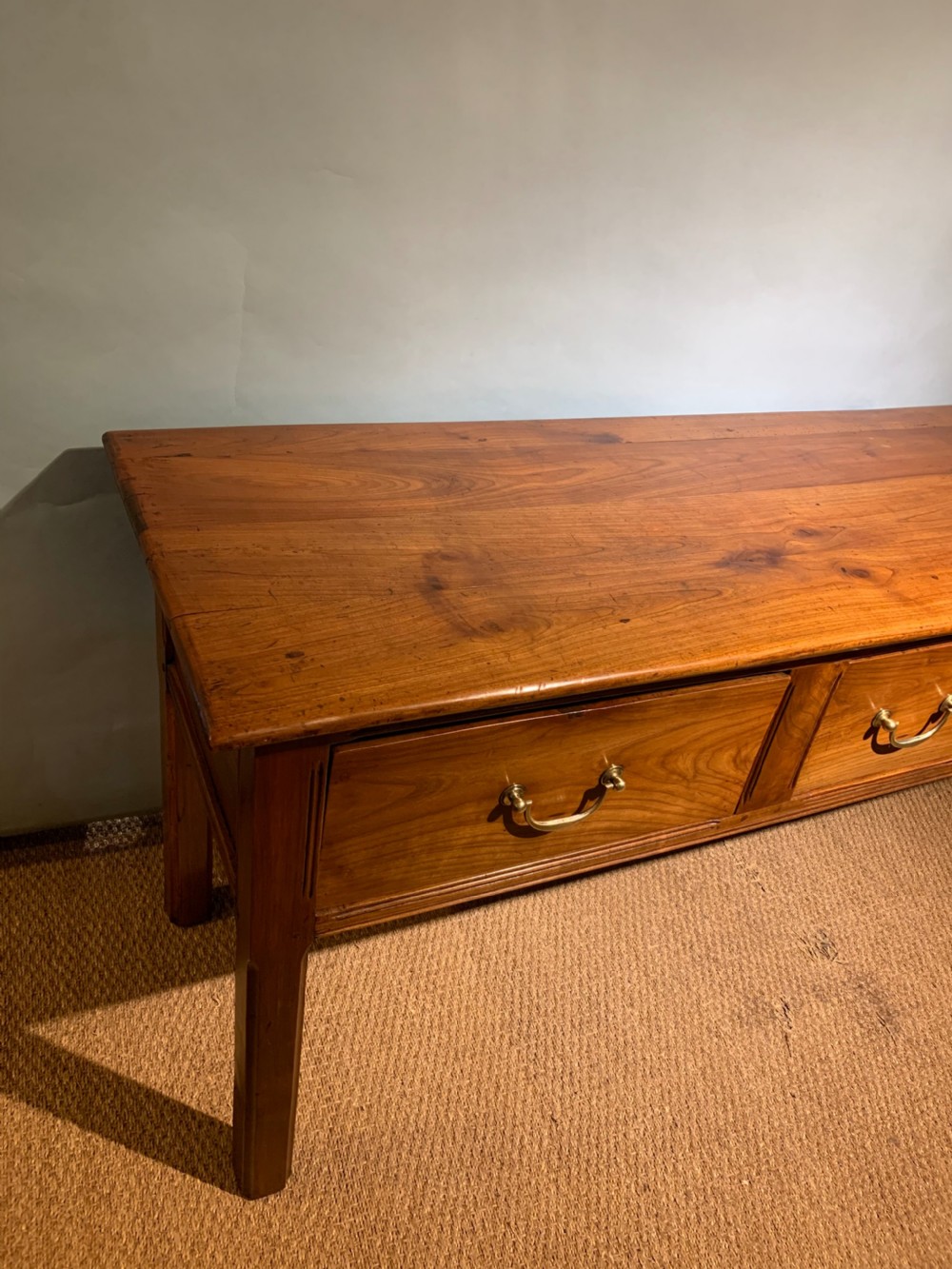 Dresser base / server  View III
