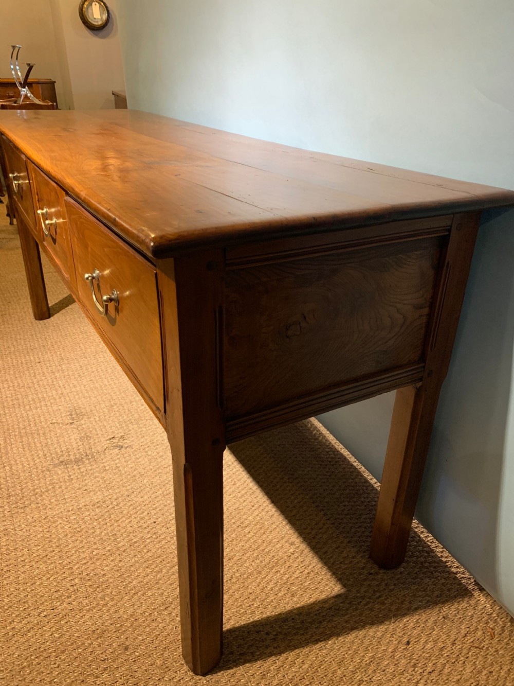 Dresser base / server  View VI