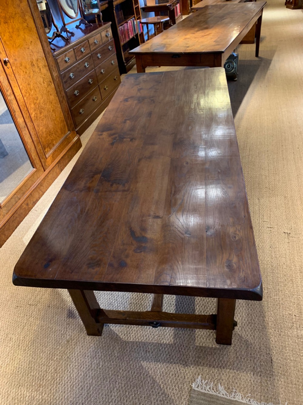 
Oak farmhouse table  View II