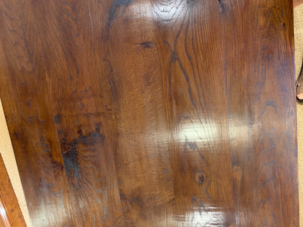
Oak farmhouse table  View VII