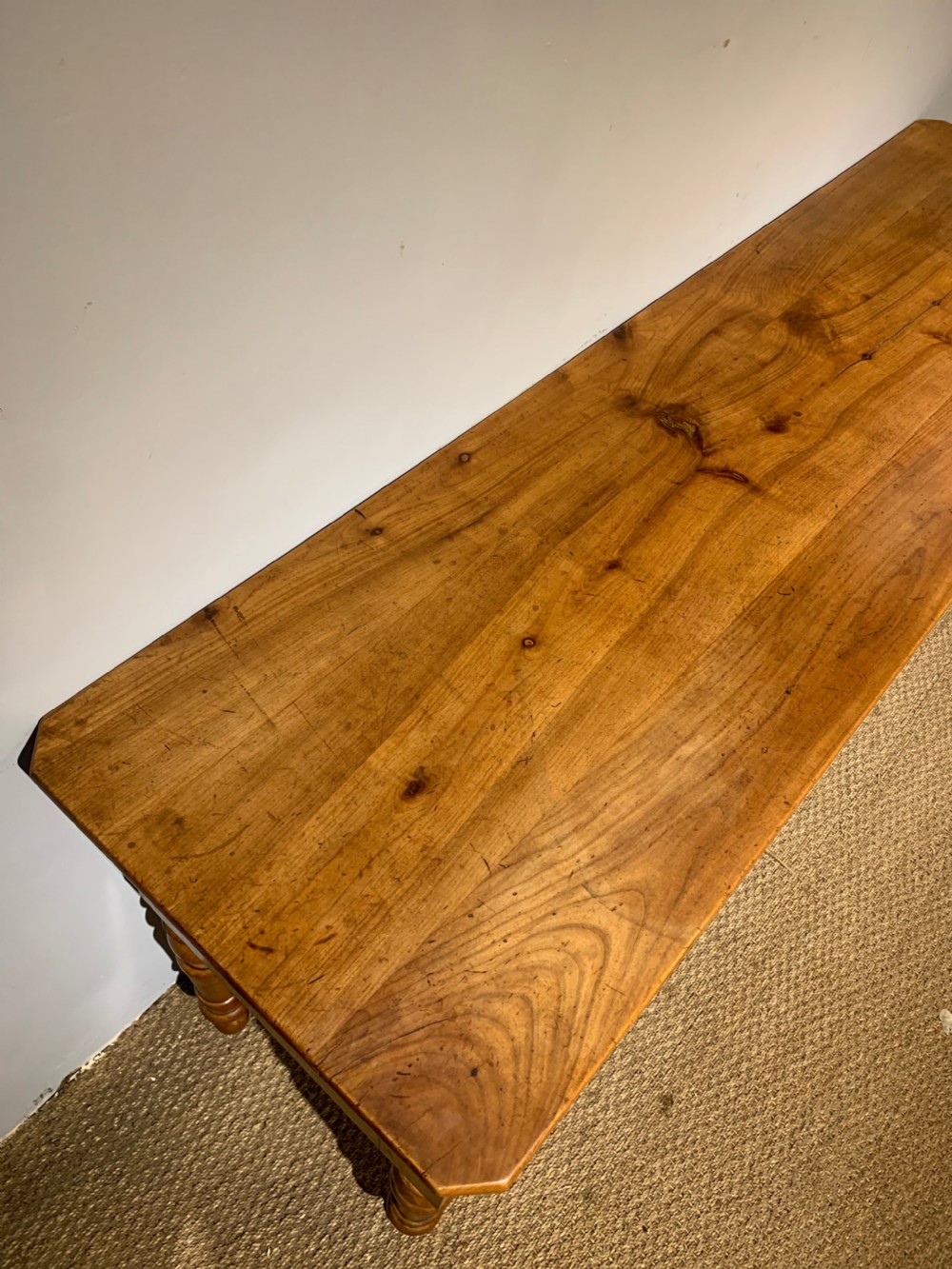 Dresser base / server  View V