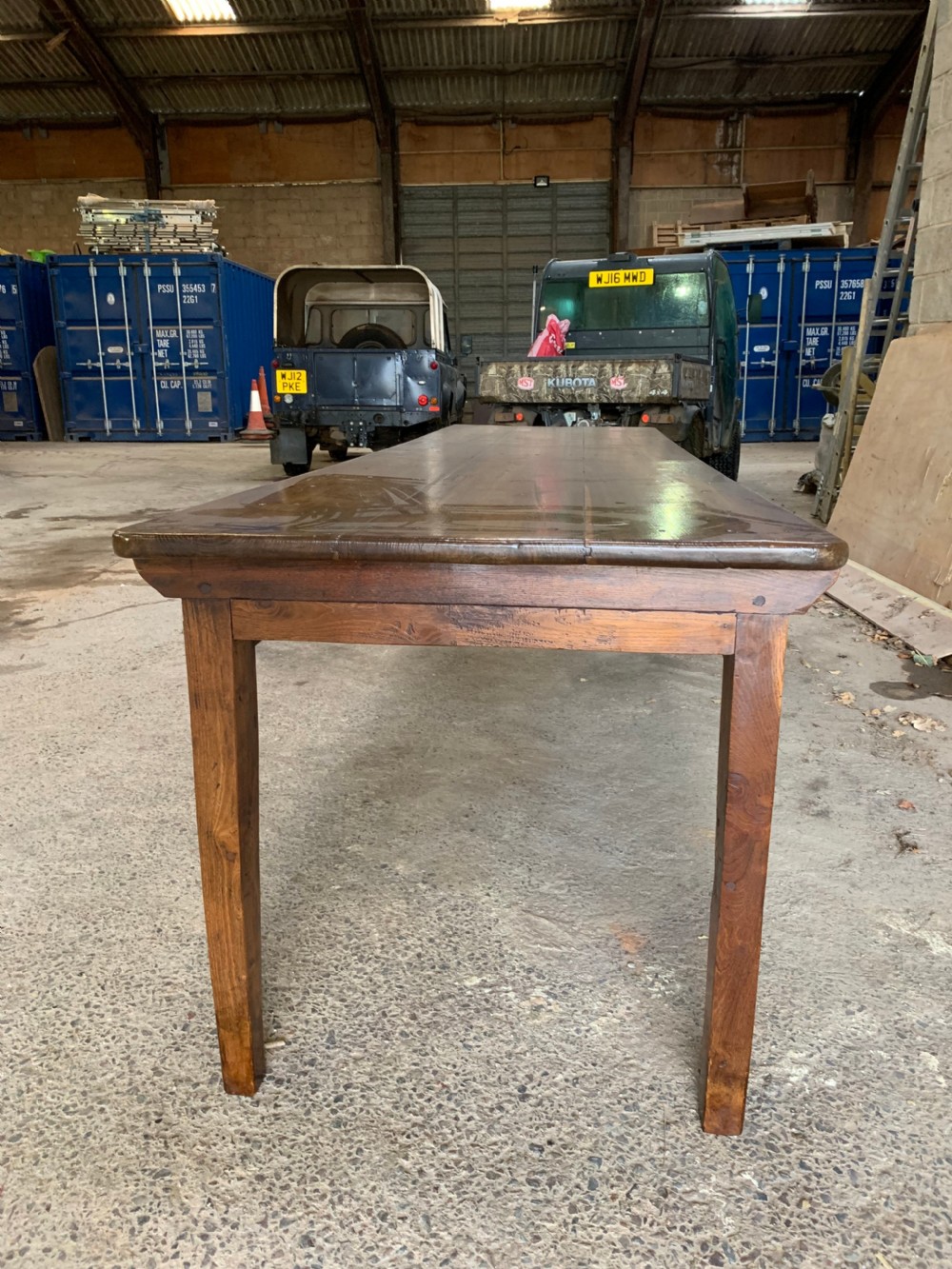 Farm table 310cms  View II