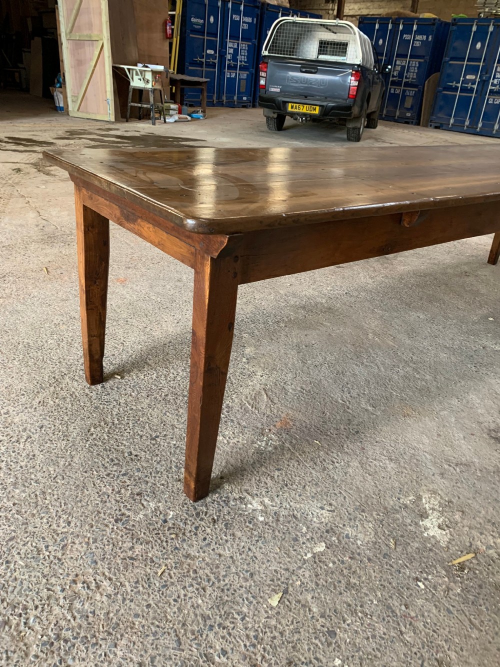 Farm table 310cms  View III