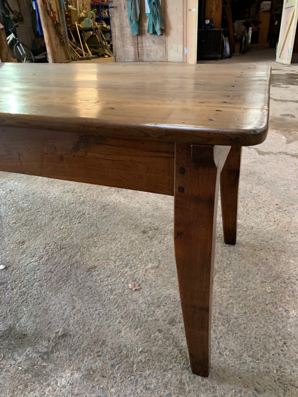 Farm table 310cms  View IV
