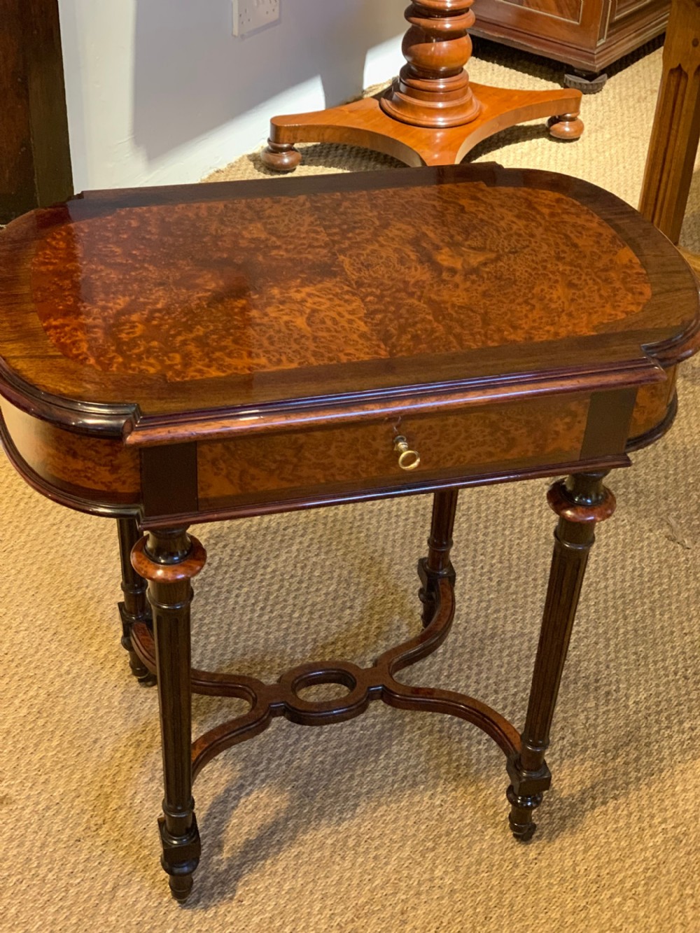 Ladies dressing table  View VI