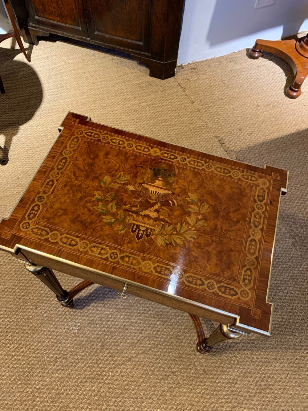 Ladies inlaid dressing table  View III