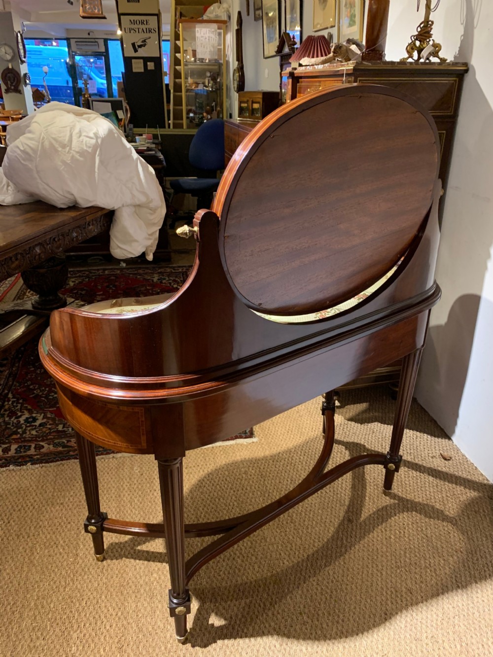 Ladies dressing table    View VIII