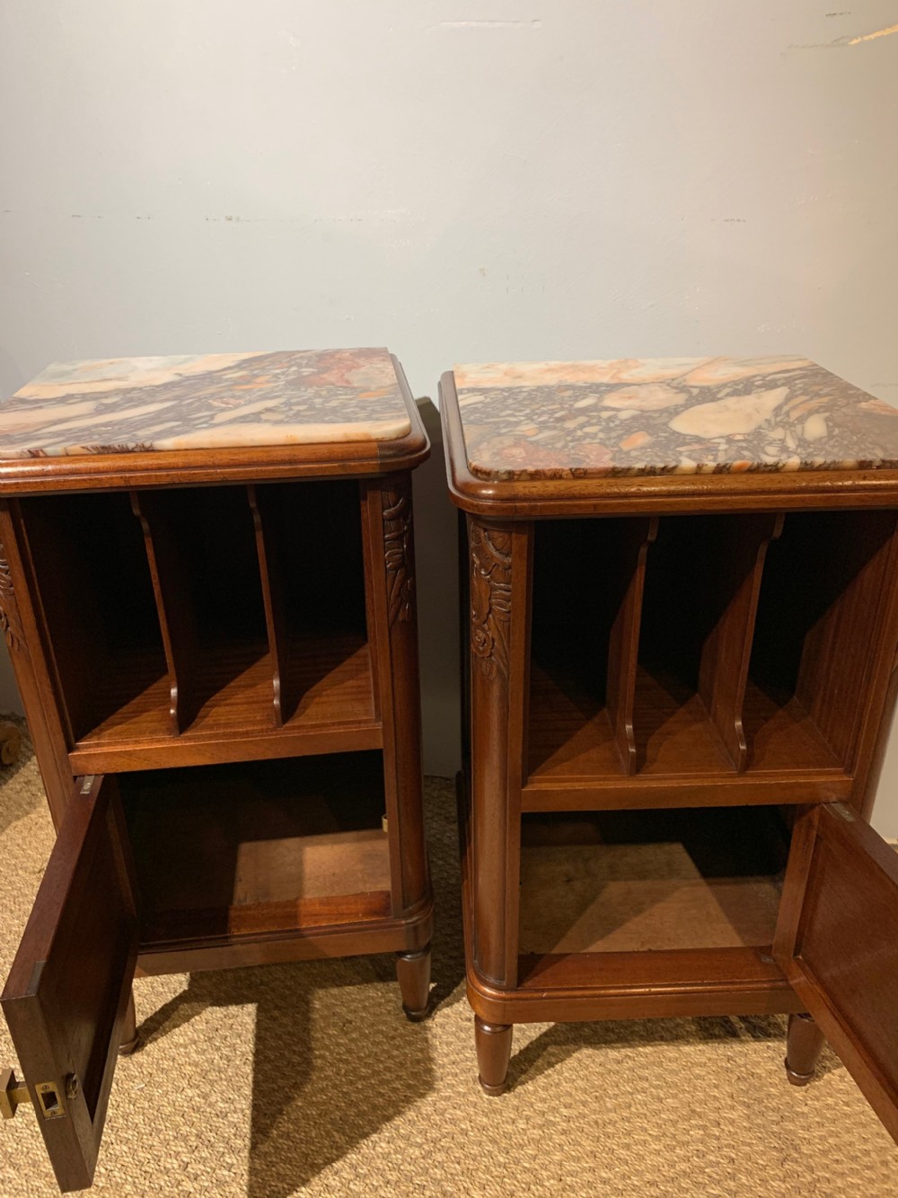 Pair of bedside cabinets   View IV