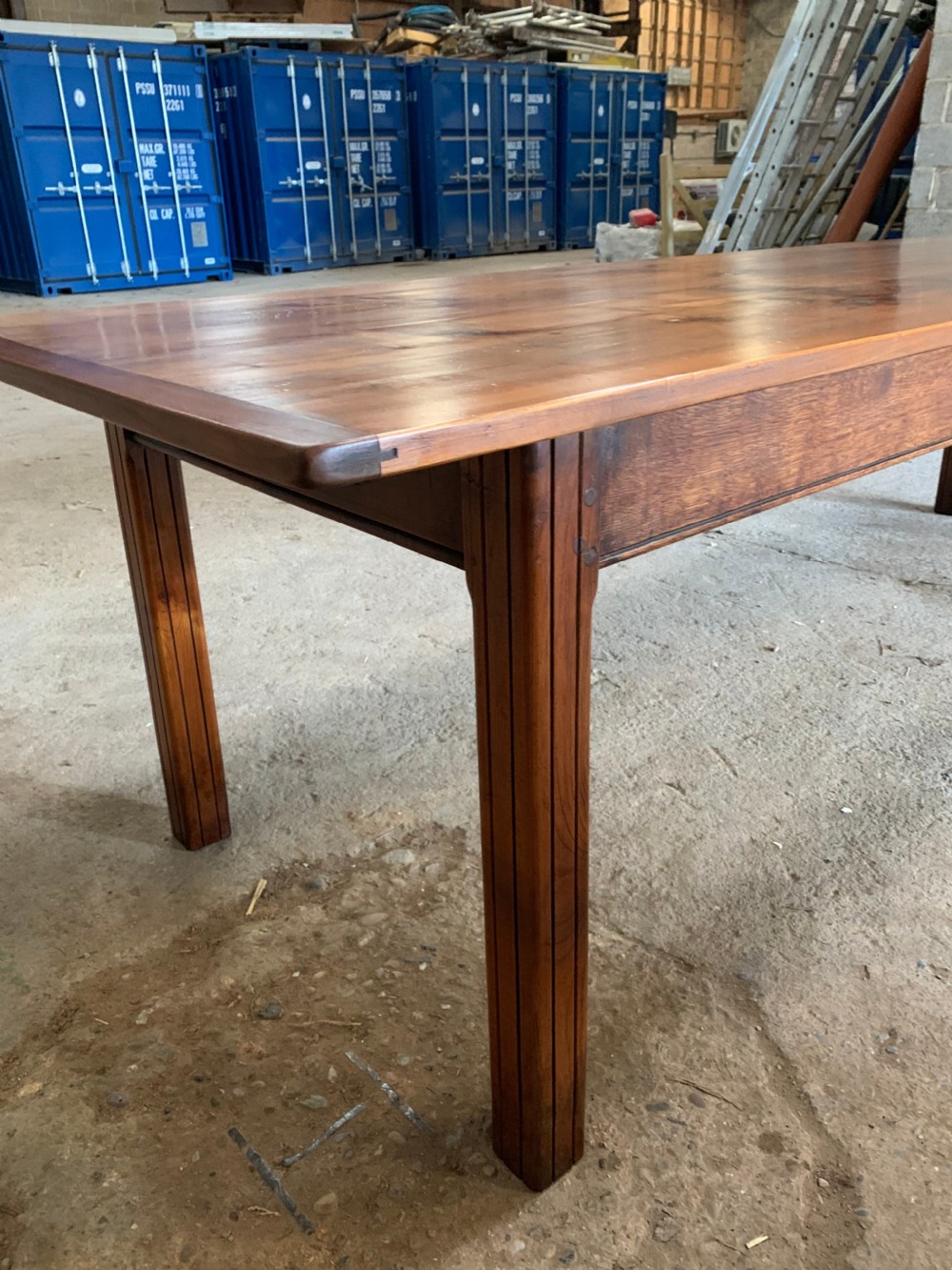 Farm table View IV