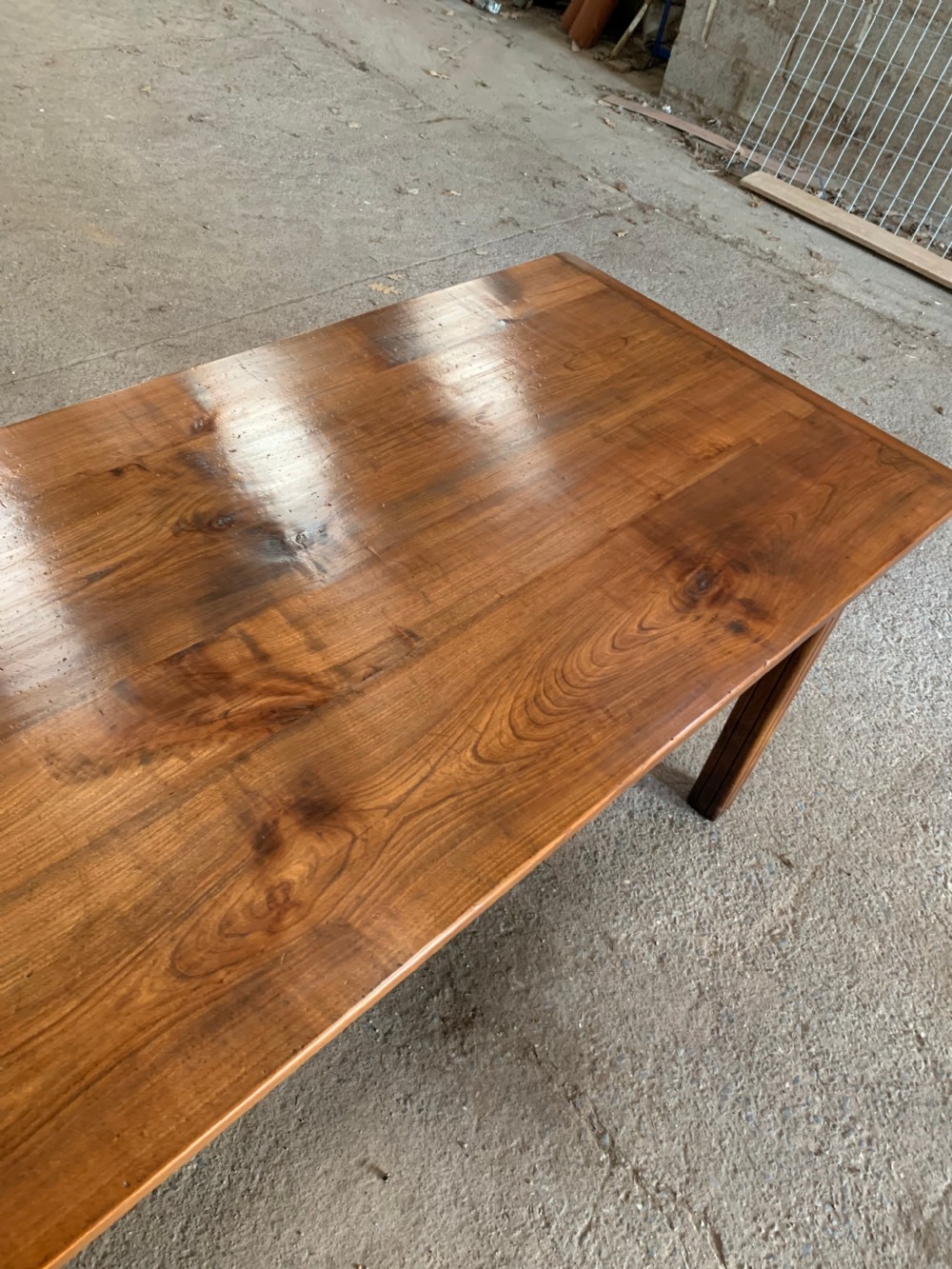 Farm table View VII