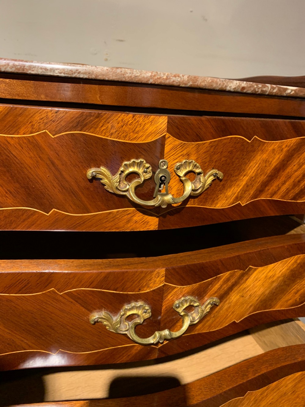 Chest of drawers  View V